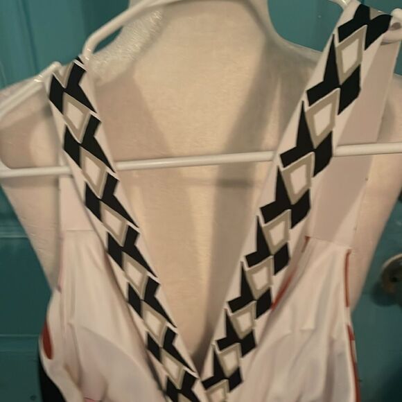 BCBG MaxAzria Zoey Plunge One piece bathing suit size 10 NWT - Picture 7 of 12